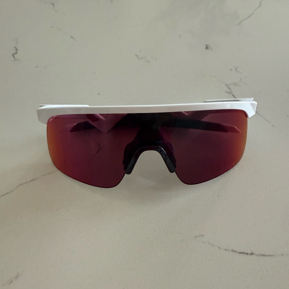 Oakley’s (kids)